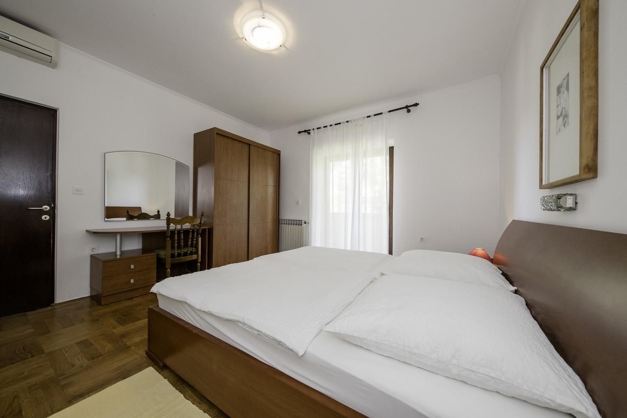 Apartments Dedic スペタルスカ・ドラガ エクステリア 写真