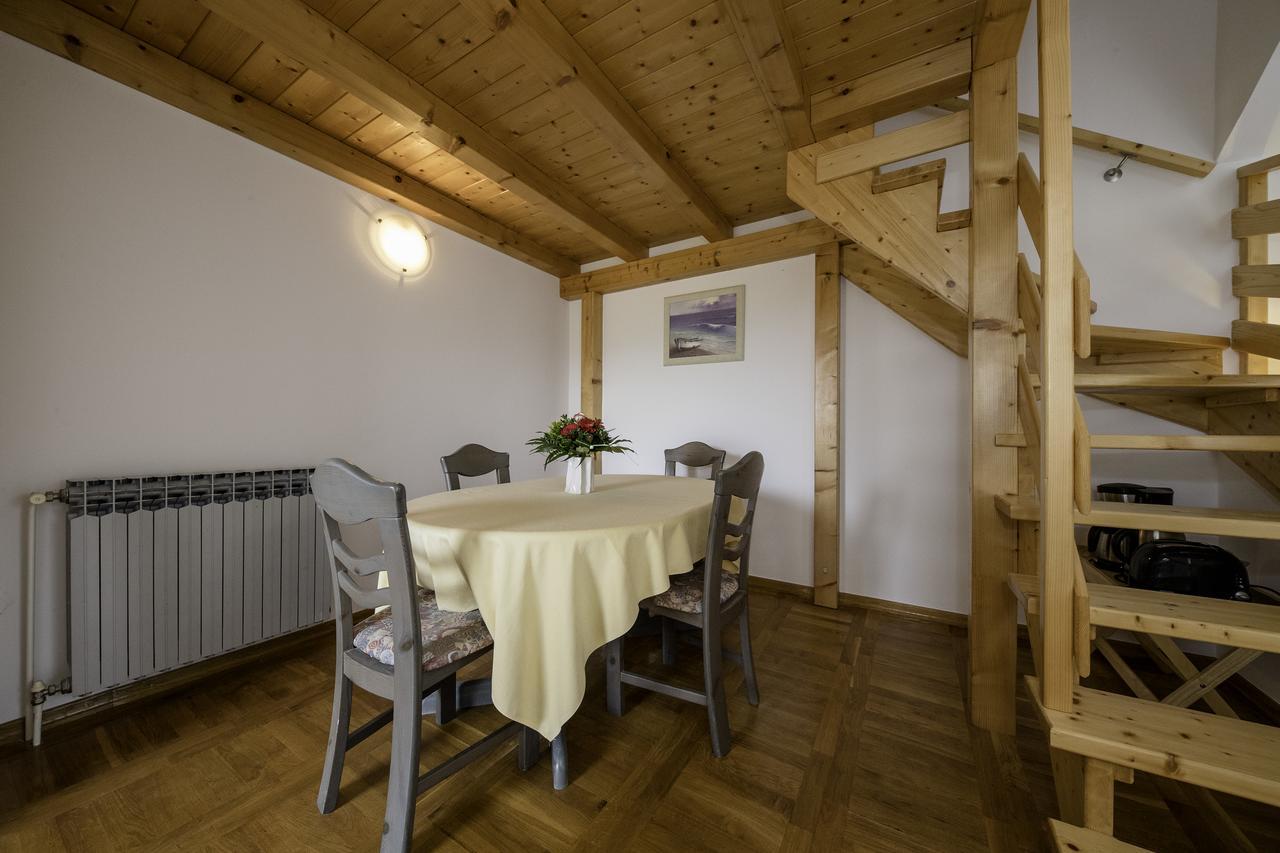Apartments Dedic スペタルスカ・ドラガ エクステリア 写真