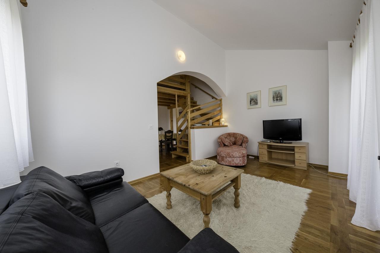 Apartments Dedic スペタルスカ・ドラガ エクステリア 写真