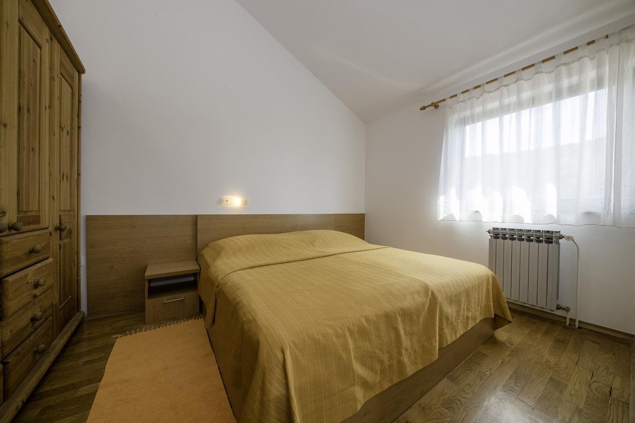 Apartments Dedic スペタルスカ・ドラガ エクステリア 写真